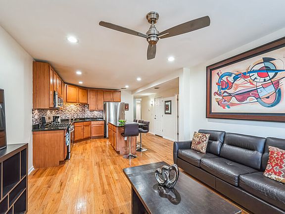 2nd image of 4629 S Langley Ave #2