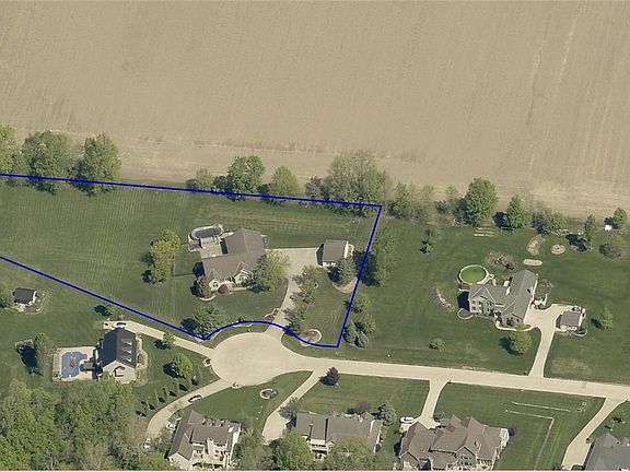 4th image of 41341 Ravines Edge Way