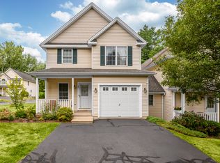 35 Copper Beech Ln #35, Portland, CT 06480