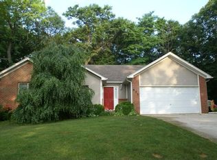 671 Beardslee Dr, Lake Orion, MI 48362
