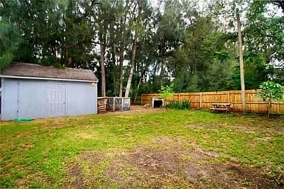 7075 65th Way N — Photo 3