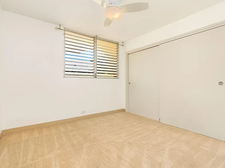 1323 Makiki St #A112 — Photo 12