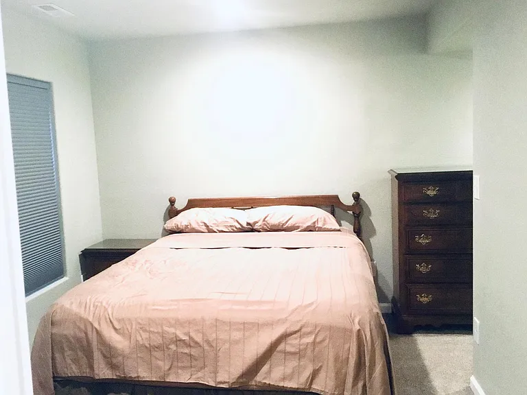 W Burgundy Dr — Photo 8