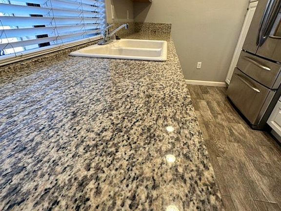 4th image of 13765 Mango Dr