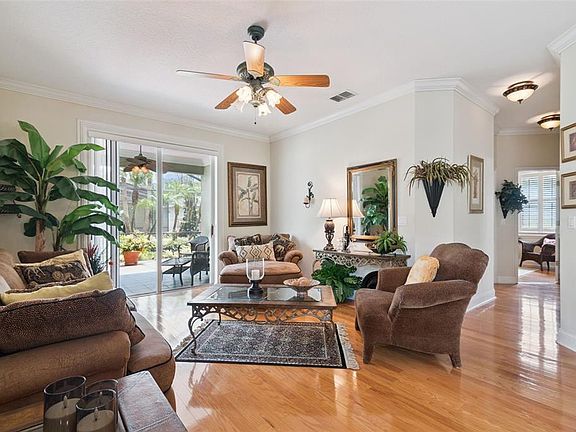 3rd image of 107 PEREGRINE COURT