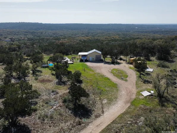 277 W COUNTY ROAD 2481 LOT 19, Hondo, TX 78861