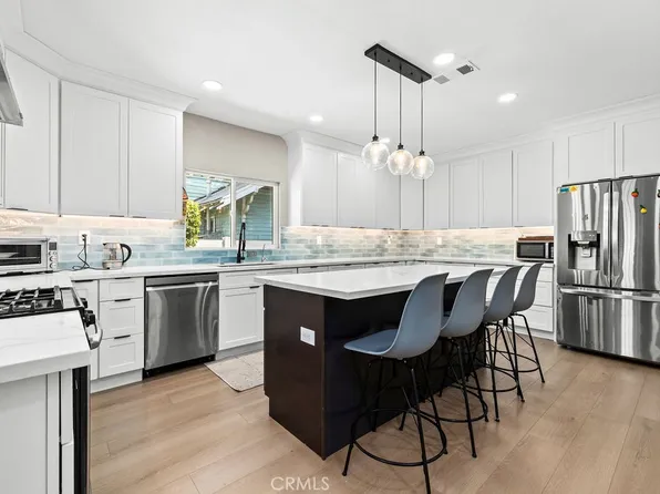 1347 Atlantic Ave, Long Beach, CA 90813