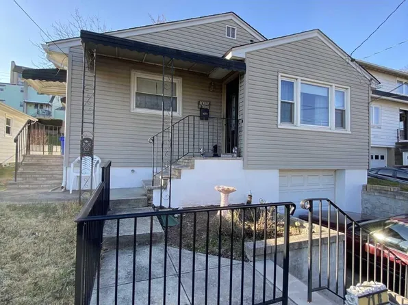 718 5th St, Carlstadt, NJ 07072