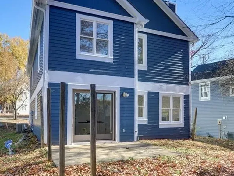 610 Pisgah Church Rd #4 — Photo 2