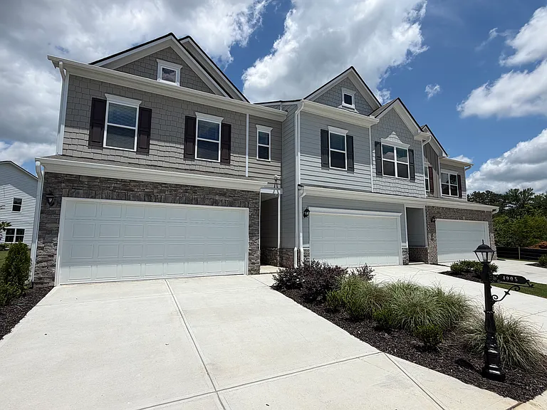 4917 Dresden Loop — Photo 28