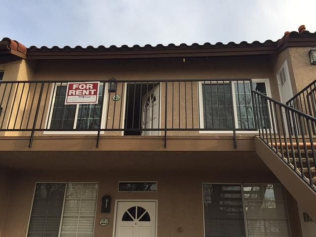 upper unit w/balcony