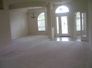 5th image of 519 Nature Creek Ln