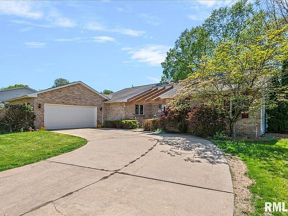 3rd image of 5301 Deerwood Lake Dr