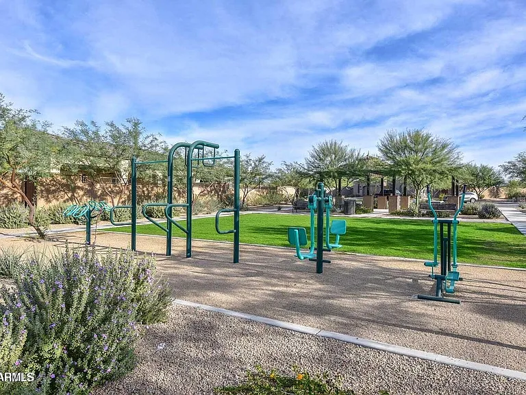 17775 W Sunward Dr — Photo 9