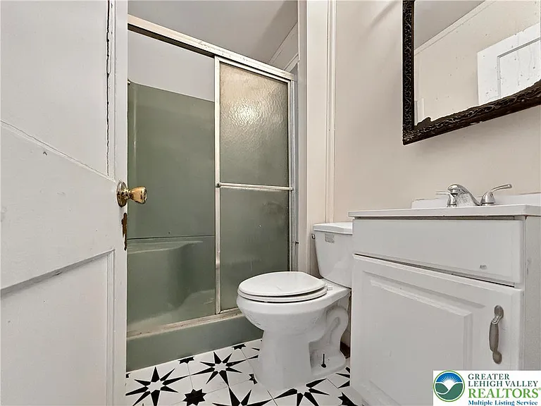 123B Jamestown St — Photo 17