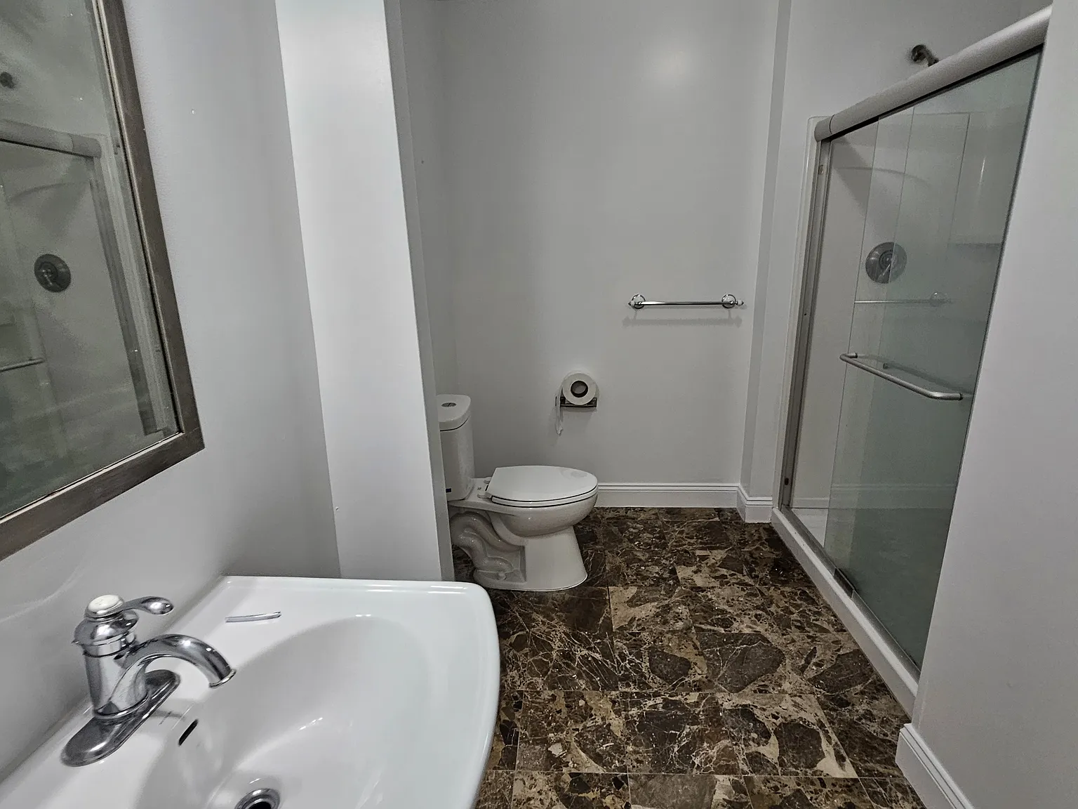 2 bed, $2,250 — Photo 3
