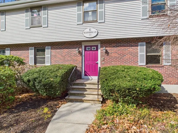 6 Meadowbrook Ln APT 2, South Easton, MA 02375