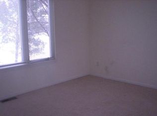 26182 Buckthorn Rd, Bedford, OH 44146