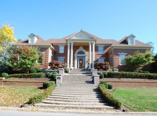 2101 Rothbury Rd, Lexington, KY 40515