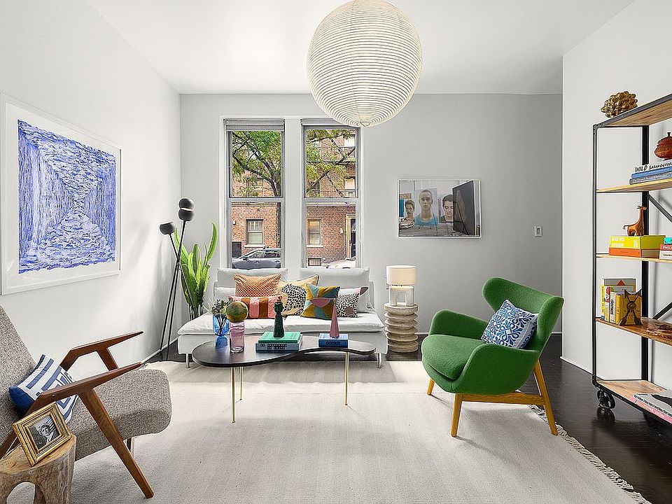 1st image of 234 W 21st St APT 2