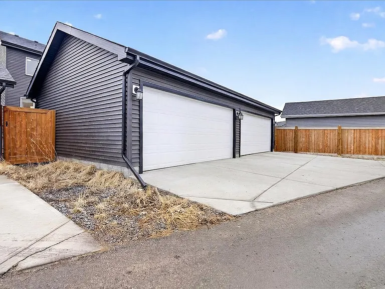 535 Paterson Way SW — Photo 52