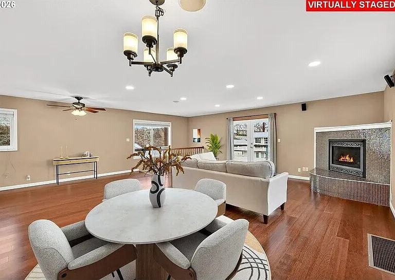 1849 N Jantzen Ave — Photo 9