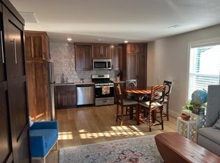 405 SW 10th St, Bentonville, AR 72712