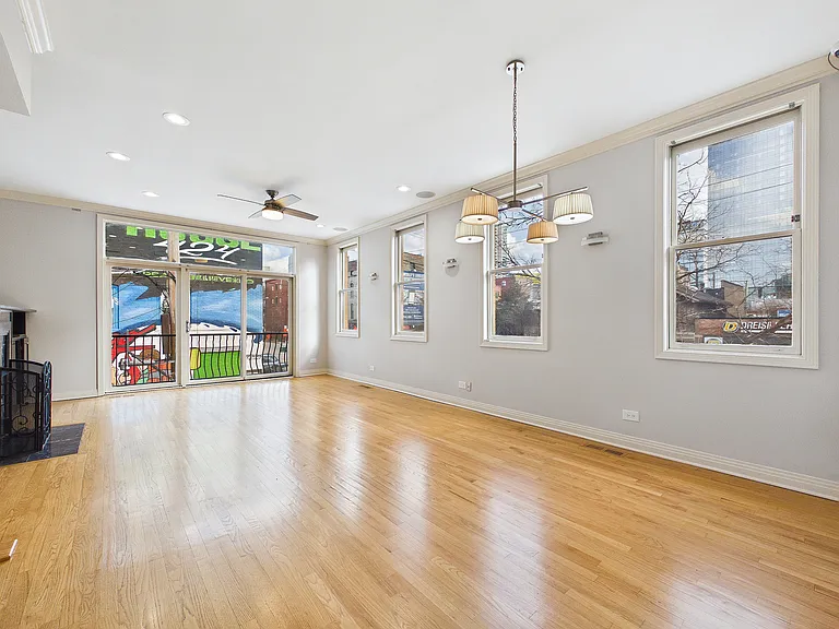 Dining Room / Living Room