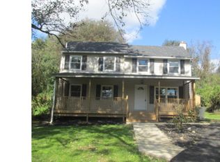 62 Frog Hollow Ln, West Grove, PA 19390