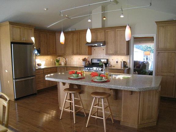 2nd image of 20660 Carniel Ave