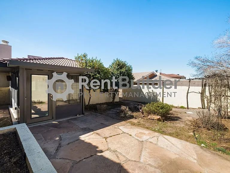 13157 Neon Ave NE — Photo 7