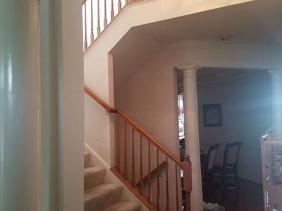 1st image of 9937 E Hill Dr