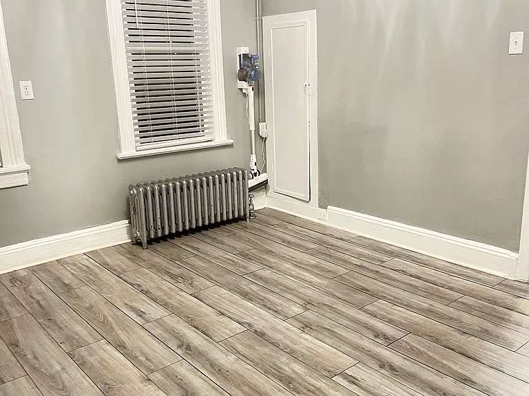 6126 Washington St #2 — Photo 7