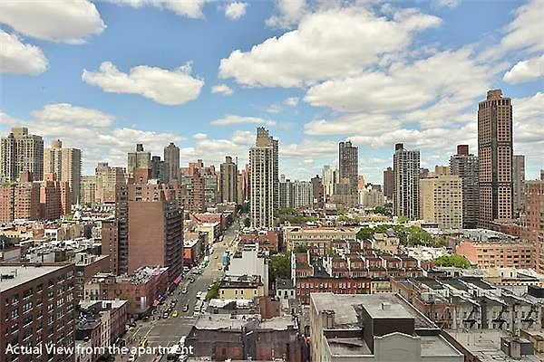 Sold by Platinvm Property Group New York | media 8