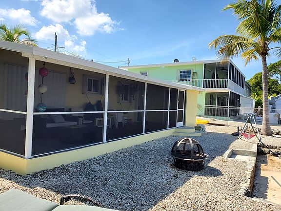 3rd image of 135 Peace Ave