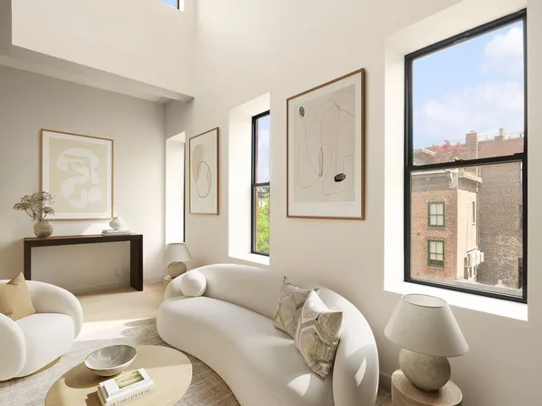 216 Grand Street image 4 of 10