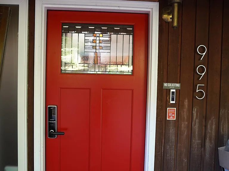 995 Idylwood Dr SW — Photo 2