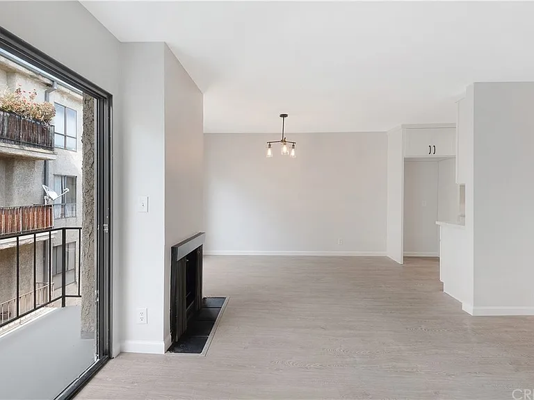 1750 Camino Palmero St #538 — Photo 32