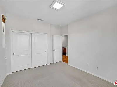 281 N Mar Vista Ave #3 — Photo 16