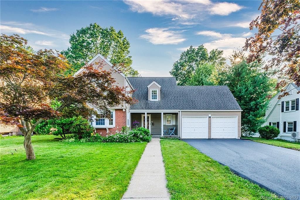 31 Webster Hill Blvd, West Hartford, CT 06107 Zillow