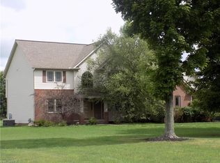 11770 Ascot Ln, Chagrin Falls, OH 44023