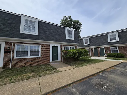 2626 Wayside Dr Photo 1