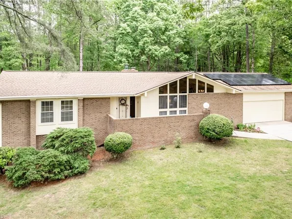 221 Obie Dr, Durham, NC 27713
