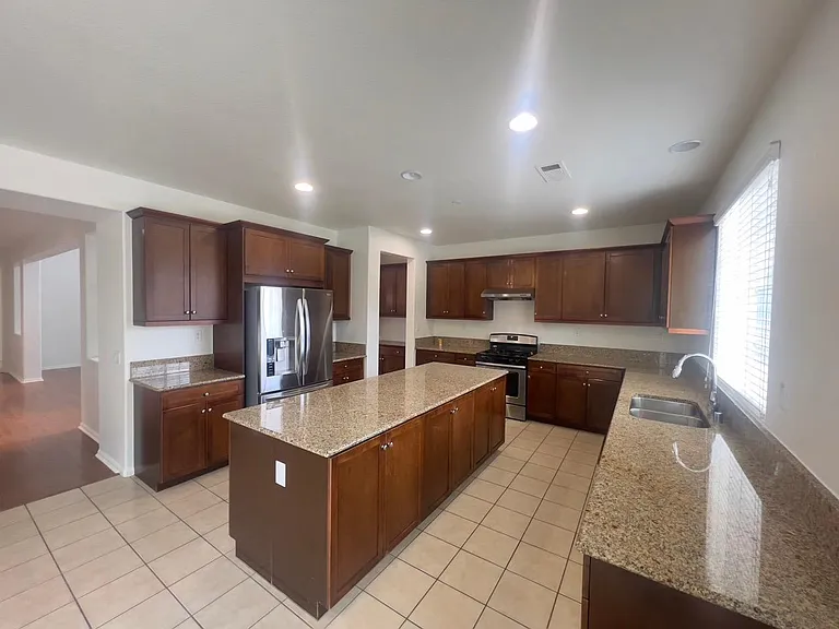 2955 Murcott Way — Photo 1