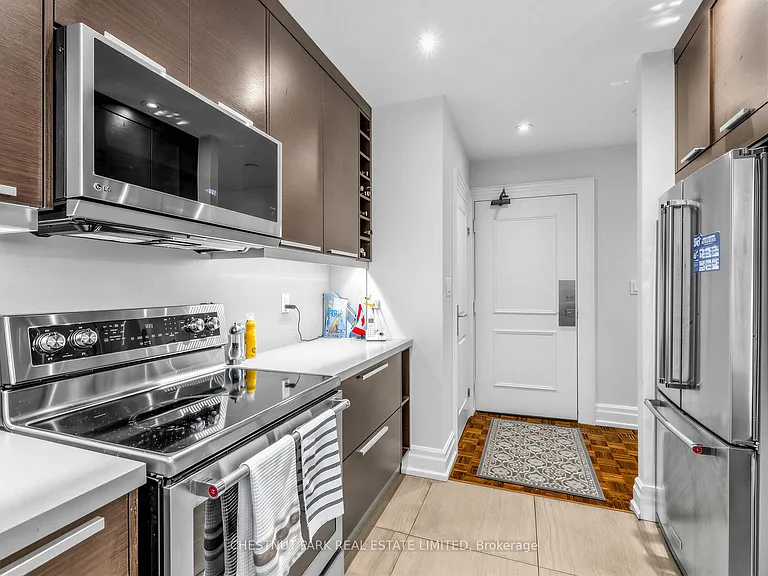 616 Avenue Rd #100 — Photo 9