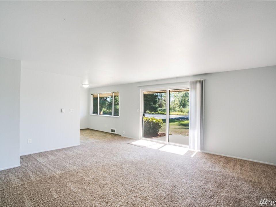 1st image of 10842 SE 204th St Unit F6