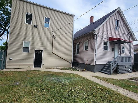 3rd image of 8900 S Normal Ave