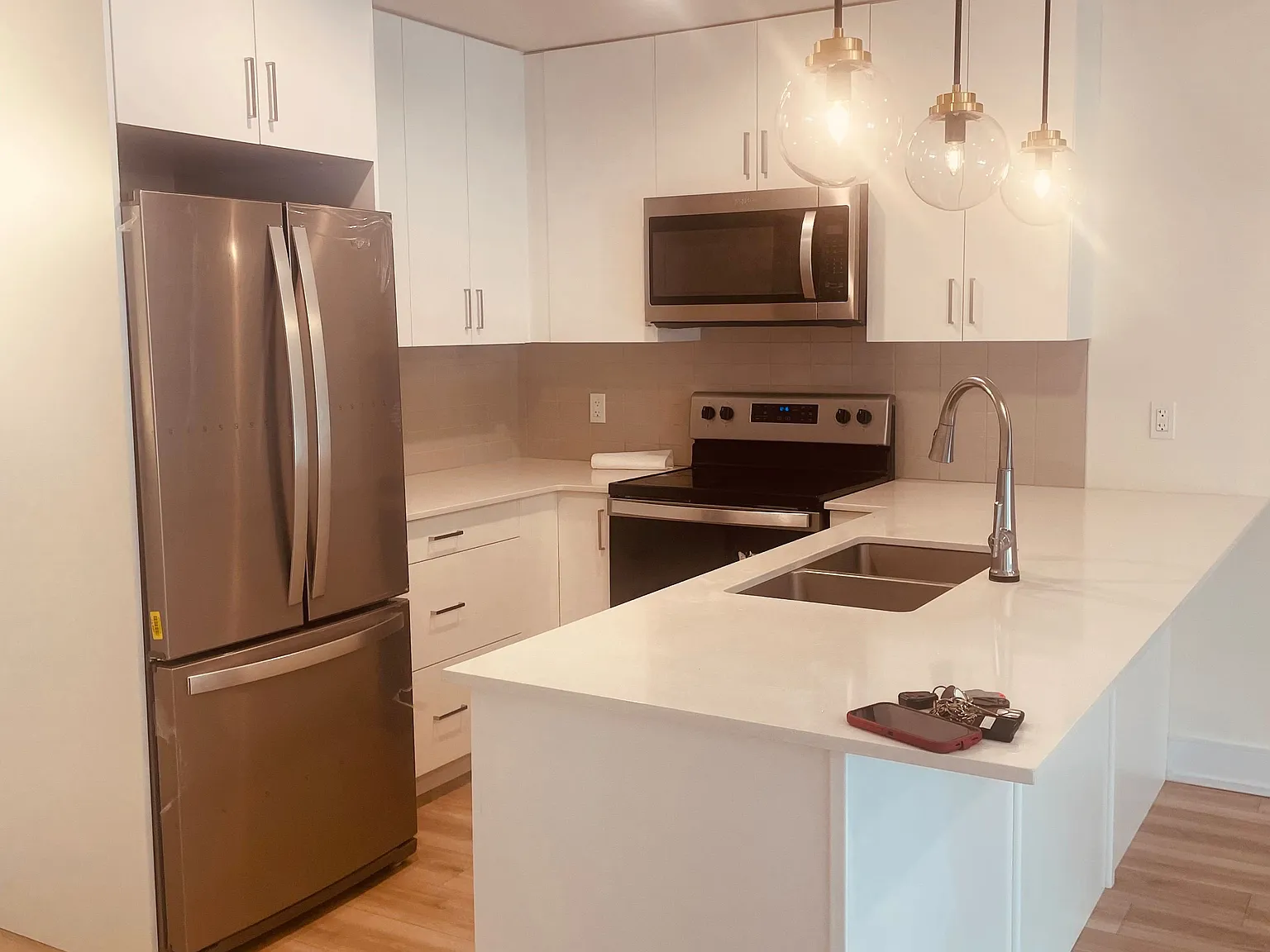 2 bed, $2,299 — Photo 4