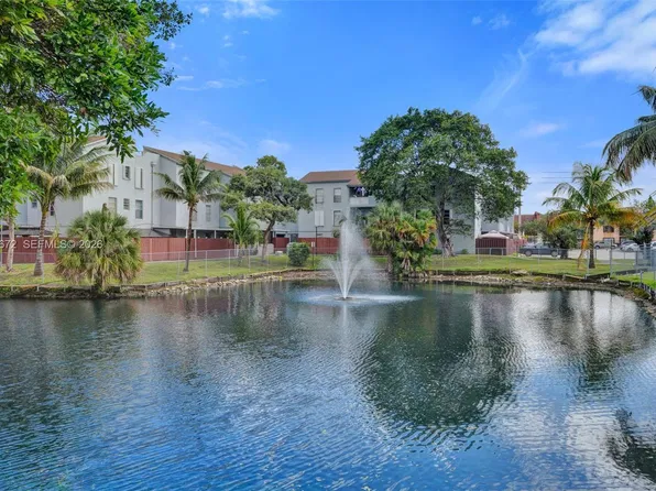 1735 W 60th St APT M110, Hialeah, FL 33012