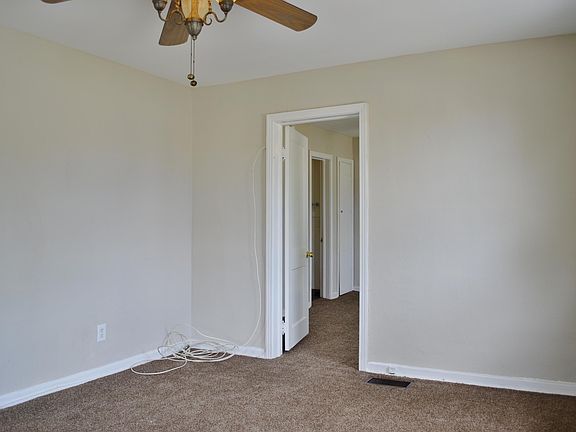 4th image of 4240 San Juan Ave